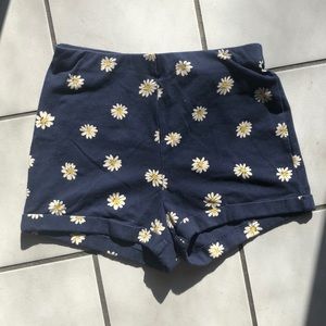 Daisy Shorts